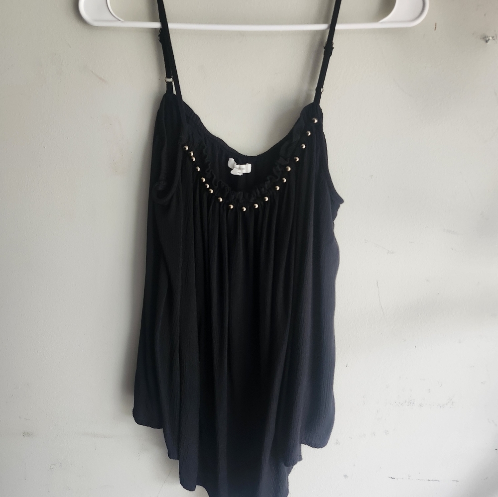 Maurices Womens Size Xl Black Sleeveless Top With Silver Accents